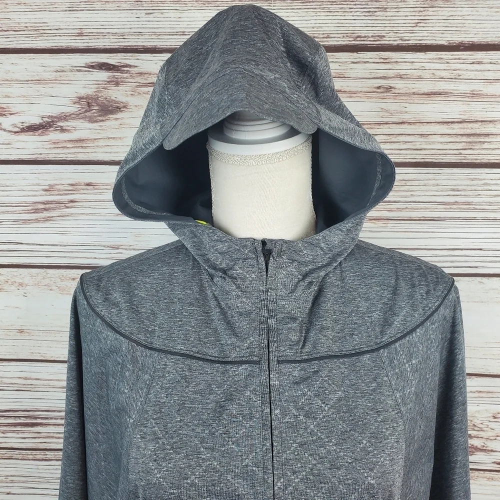 M by Novara Womens S/M Gray Cycling Hooded Cape Rain Jacket Poncho